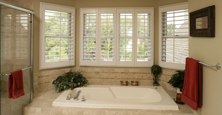 Plantation shutters in Dallas bathroom.